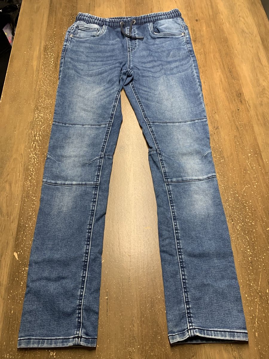 C&A Hosen: C&A Jeans, Gr. 170 – Gebraucht aus Buus von 2013dp