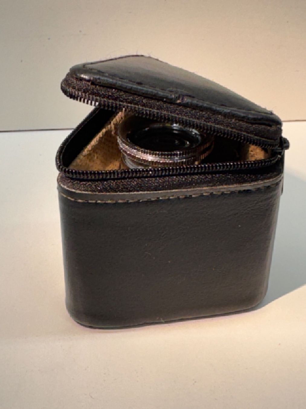 Altro per Ottica: Vintage Lupe Fadenzähler/Textillupe mit Etui – Usato da Lostorf venduto da Peschmi10 5