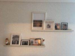 2x Bilderleiste Wandregal grau/weiss Metall guter Zustand