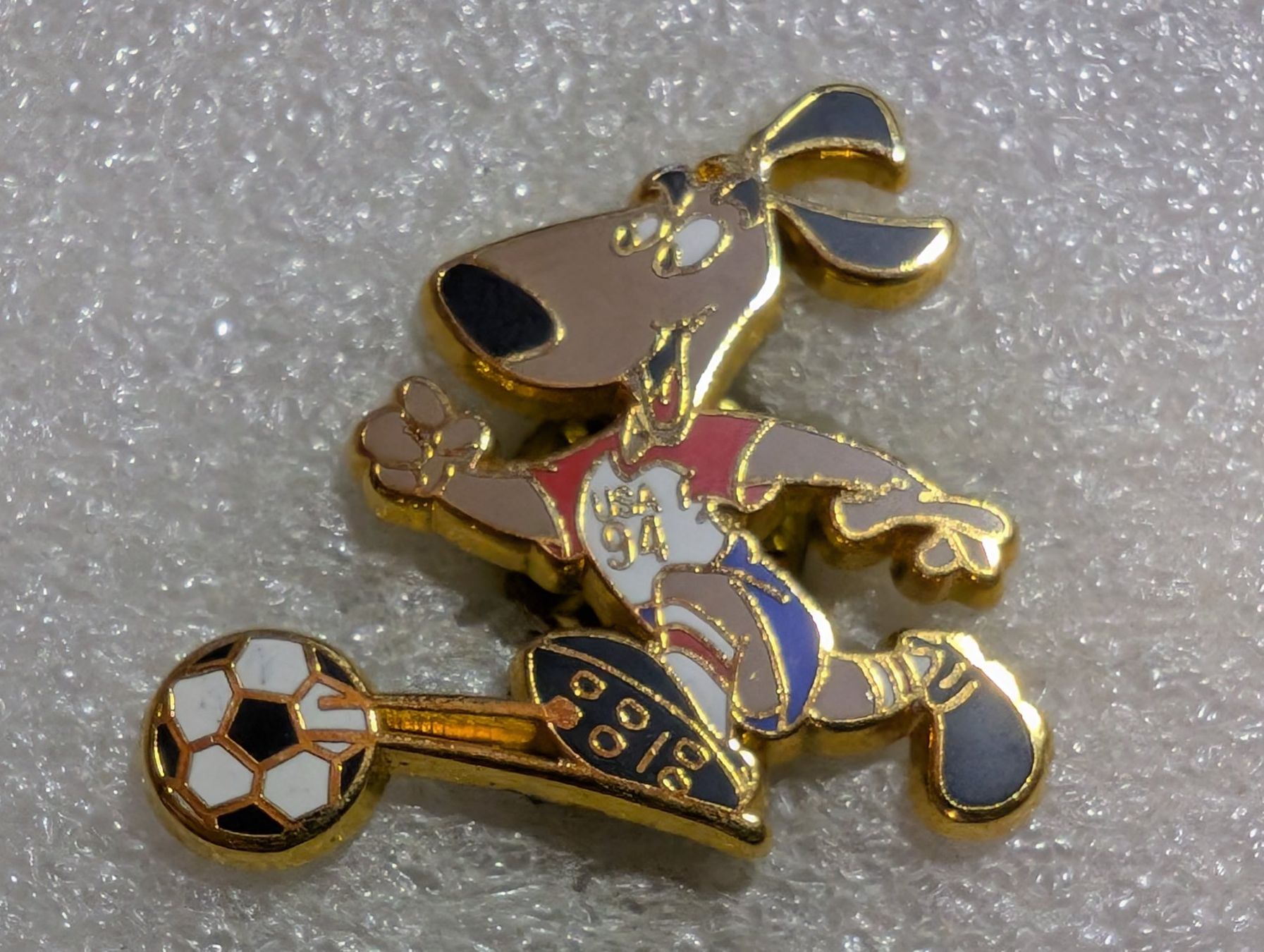 Placchette & Badge: Ansteckpin 16: Fifa World Cup 1994 – Usato da Oppligen venduto da Pin-Fall-Shop