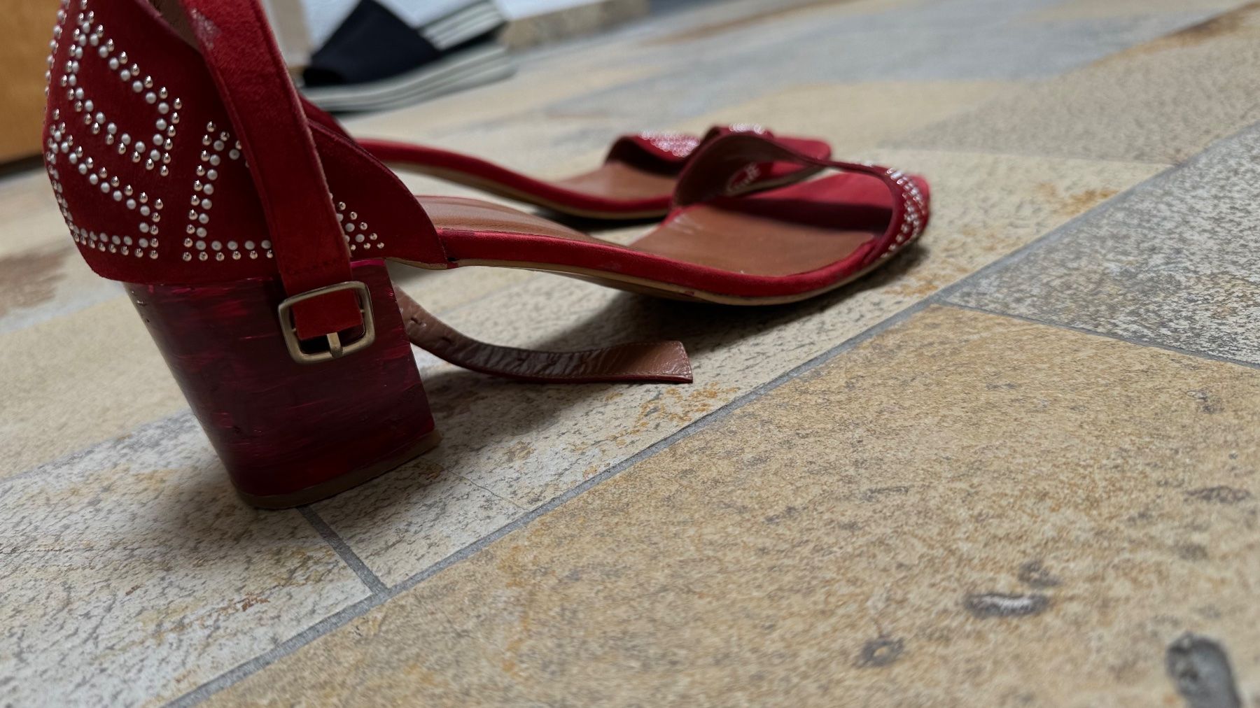 Scarpe da donna: Leder Sandalen, 45 – Usato da Altendorf venduto da Ro 6