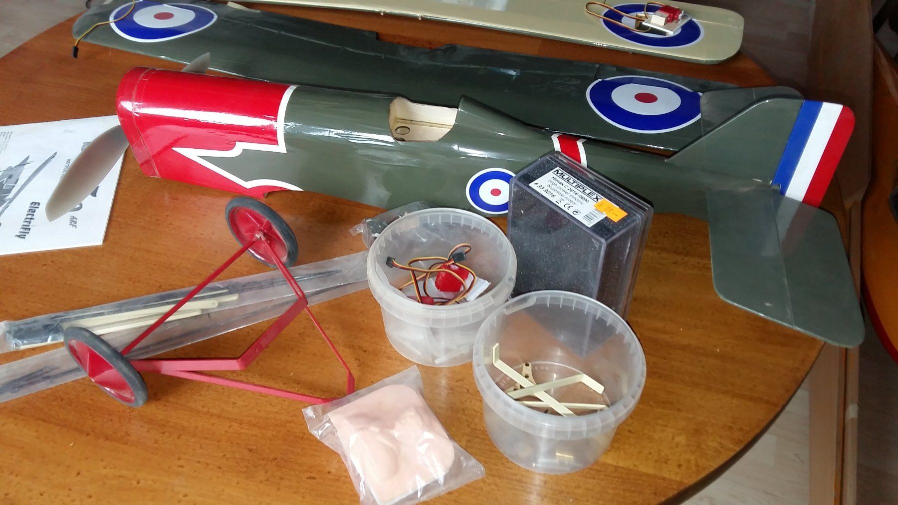 Modellismo RC: Electrifly S.E.5a Flugzeugmodell, neuwertig – Nuovo (secondo la descrizione) da Oberbipp venduto da Thermik-XL 3