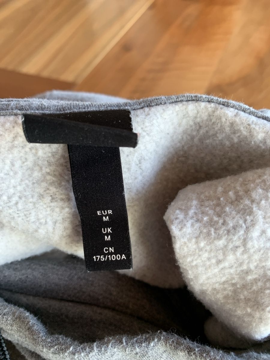 Maglioni & Felpe: Herrenpullover mit Kragen Baumwolle/Polyester Grau-Schwarz – Usato da Meilen venduto da Flockenwirbel 4