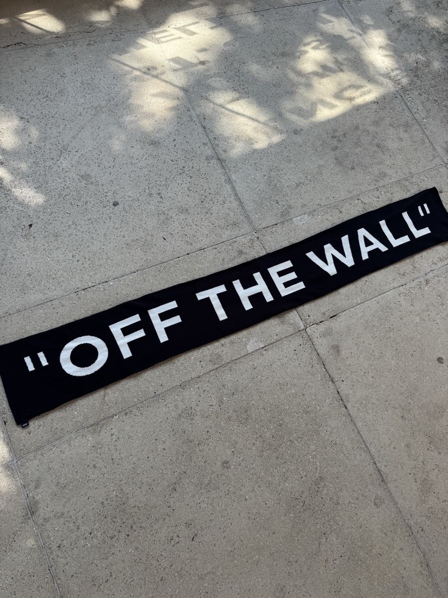 Foulards, Tücher & Schals: Vans Off The Wall Black Scarf – Neu (gemäss Beschreibung) aus Effretikon von rus_2l2p