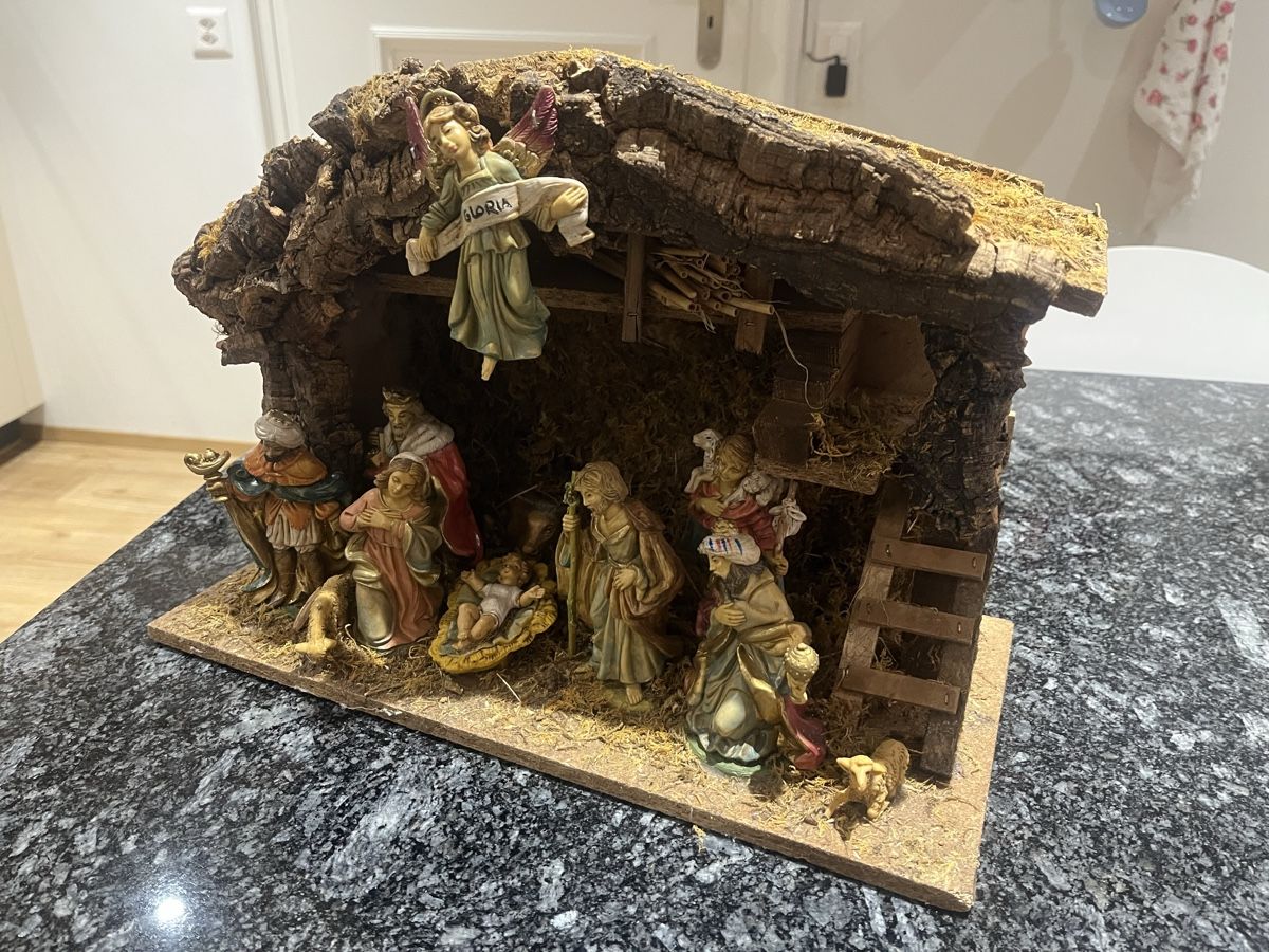 Toutes les décorations: Weihnachtskrippe – D'occasion à Wiggen par mfgUrs