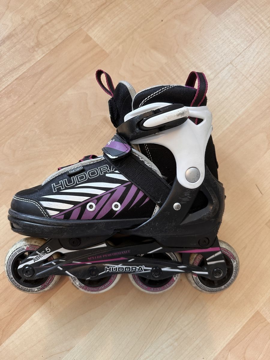 Decathlon Pattini in linea & Pattini a rotelle: Rollschuhe – Usato da Allenwinden venduto da pampelmuse78 1