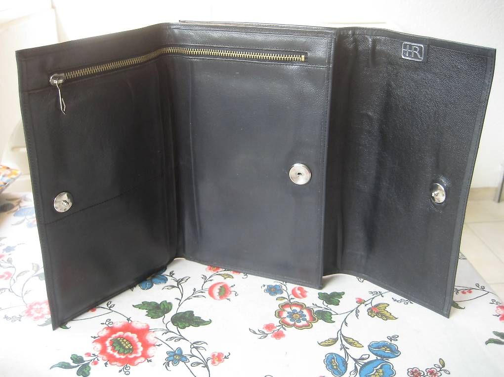 Taschen: Dokumenten-/Reisetasche – Gebraucht aus Horgen von pet_n5kr 1