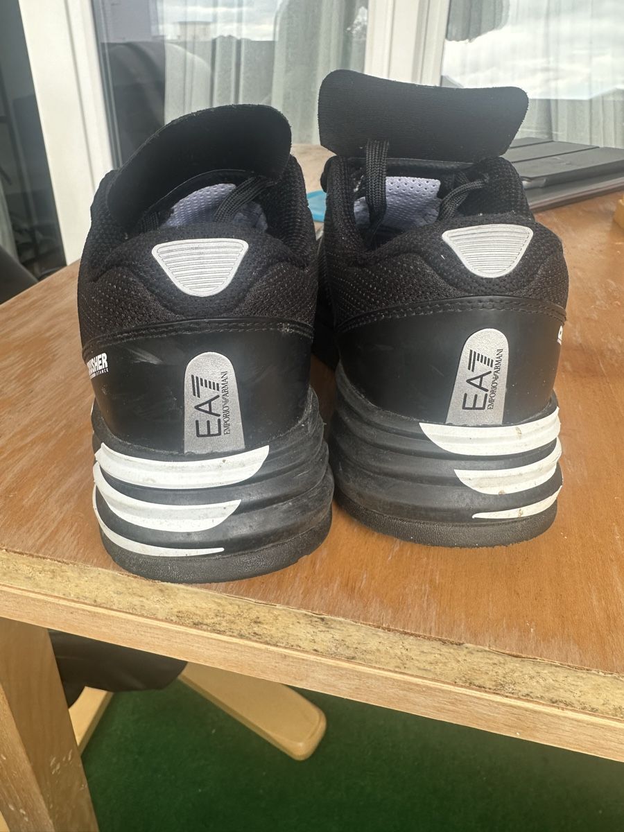 Scarpe da uomo: Armani Schuhe – Usato da Schaffhausen venduto da Katya_R 2