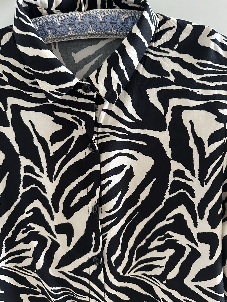 Zebra Blusen: Schicke Zebra Bluse Gr. MTop Zustand! – Gebraucht aus Langnau aA von Camelia14 4