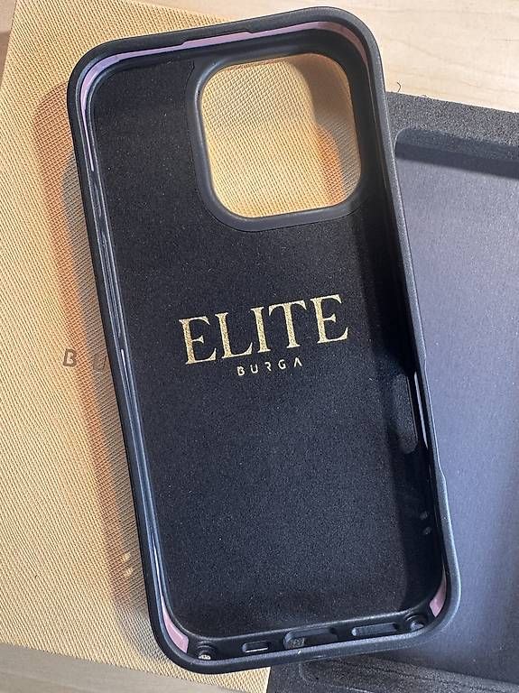 Cover & Protezioni schermo: Navy Trench - iPhone Hülle – Usato da Koppigen venduto da ali_9yzg 3