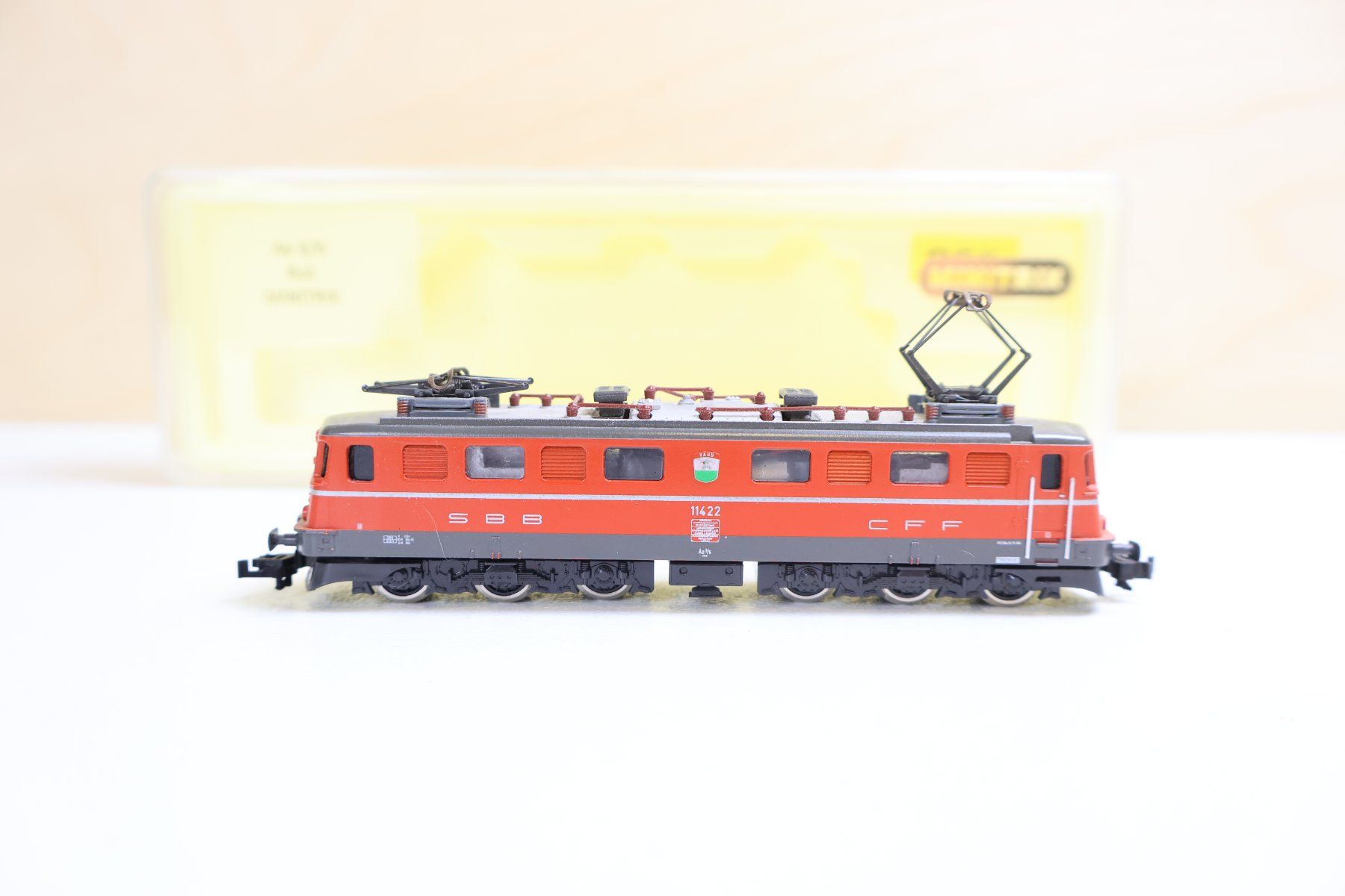 Trix Modellini di ferrovie: Minitrix SBB Ae 6/6 E-Lok Digital 12968 - Kanton Vaud – Usato da Winterthur venduto da Monstera 1