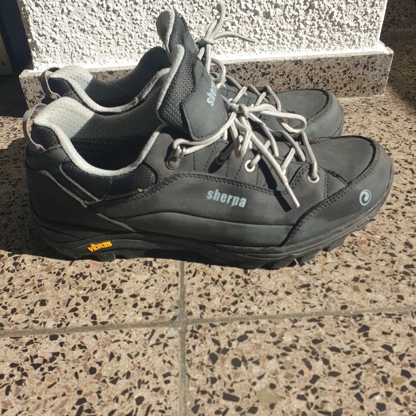 Chaussures hommes: Sherpa Wanderschuh – D'occasion à Oberengstringen par Marios0 2