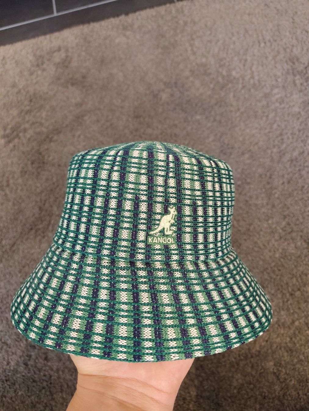 Kangol Copricapi, berretti & cappellini: Bucket hat Kangol – Nuovo (secondo la descrizione) da Frutigen venduto da 20silas02