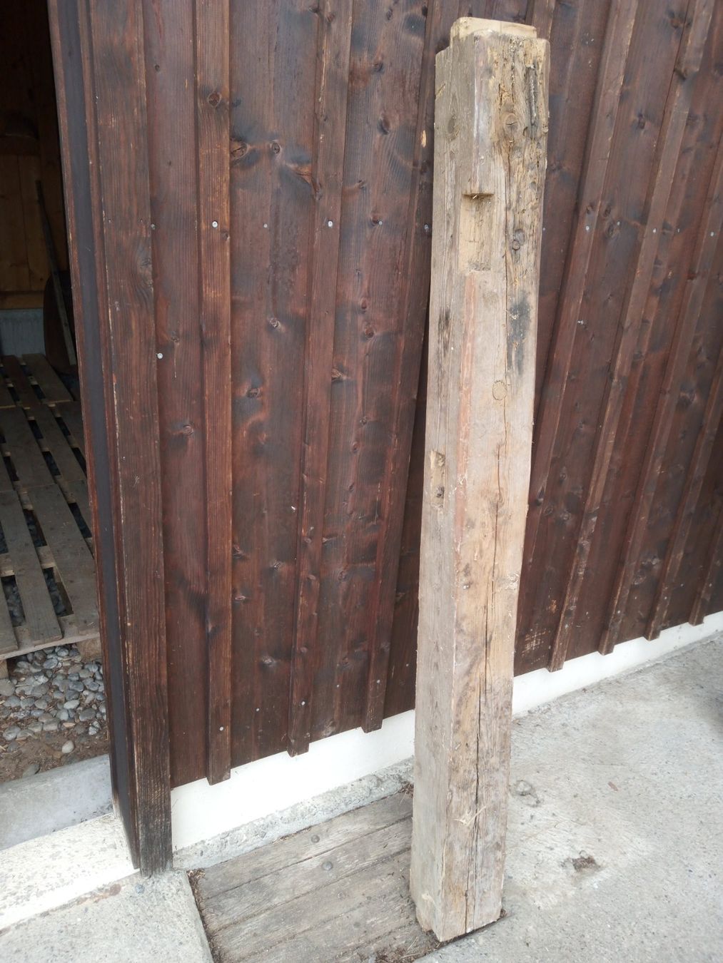 Tutte le decorazioni: Altholzbalken B1 – Usato da Bütschwil venduto da pbbp 1