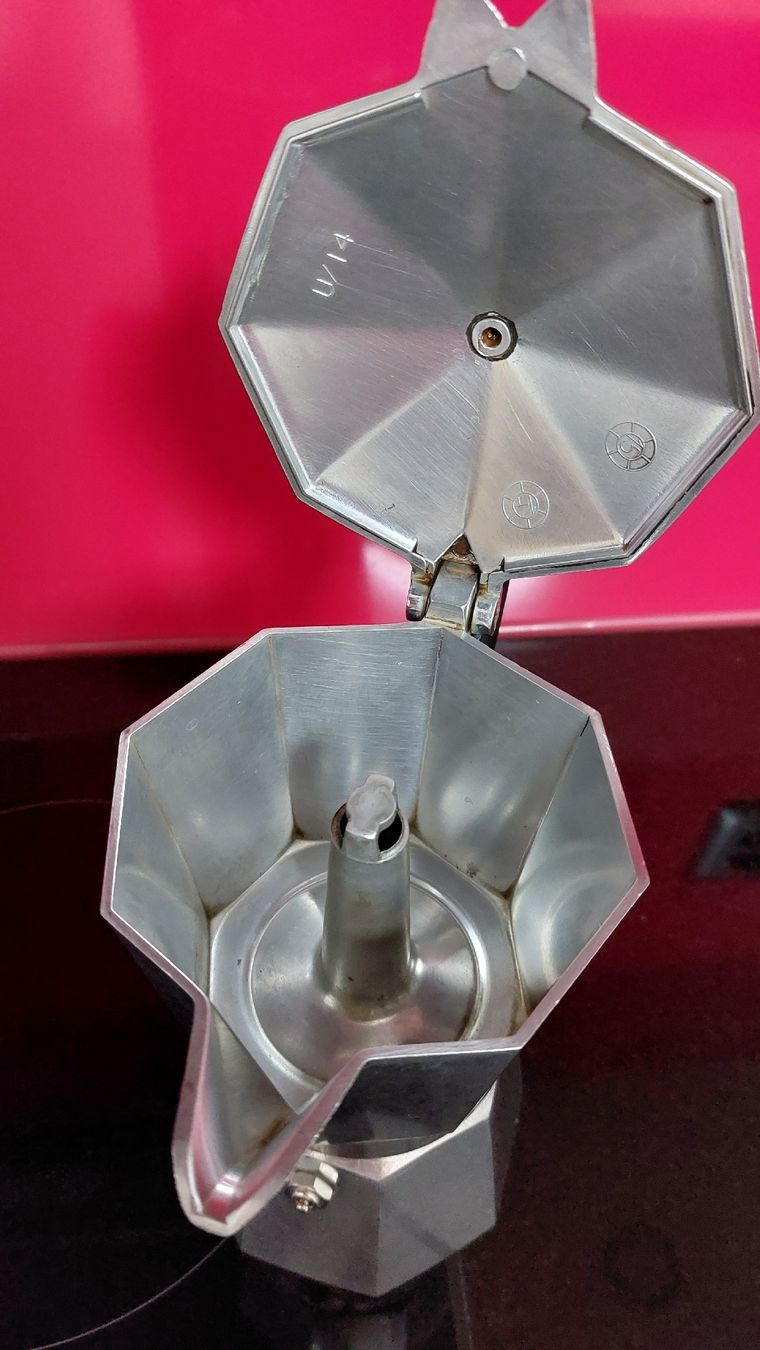 Bialetti Machines à café & Machines à expresso: Bialetti 6 Tasse – D'occasion à Davos Platz par anton85 1