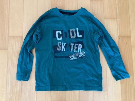 T-Shirt langarm mit Skater-Motiv