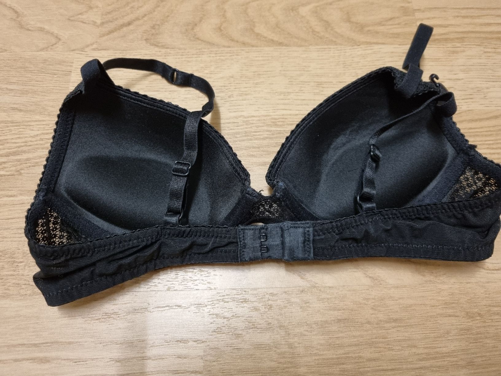Altra biancheria intima: BH schwarz 75A – Nuovo (secondo la descrizione) da Kollbrunn venduto da Tinchjen 2