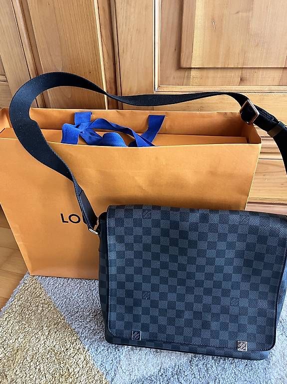 Louis Vuitton Borse: Louis Vuitton Messenger Umhängetasche – Usato da Metzerlen venduto da muelhth1 4