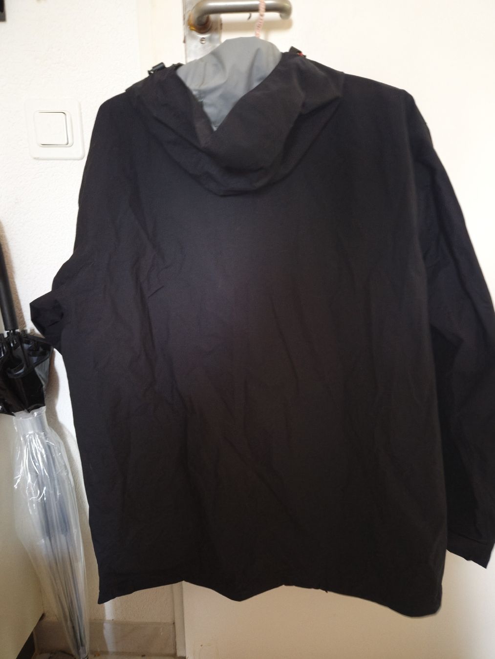 Berghaus Giacche: Berghaus RegenJacke Grösse L – Usato da Arlesheim venduto da Gargy79 3