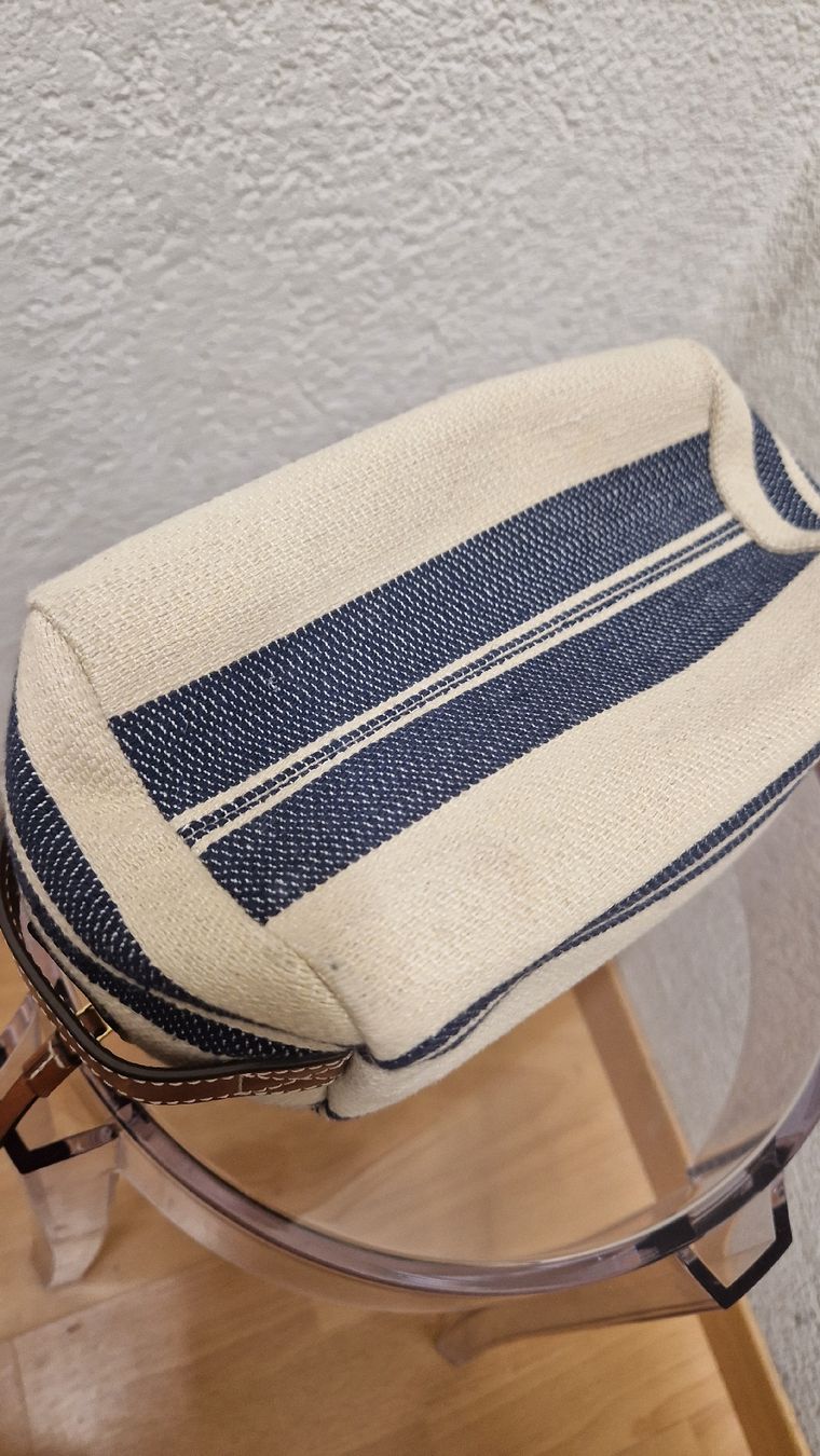 Custodie per cosmetici: trousse cosmétique Tory Burch – Usato da Collombey venduto da Preloveditems 3