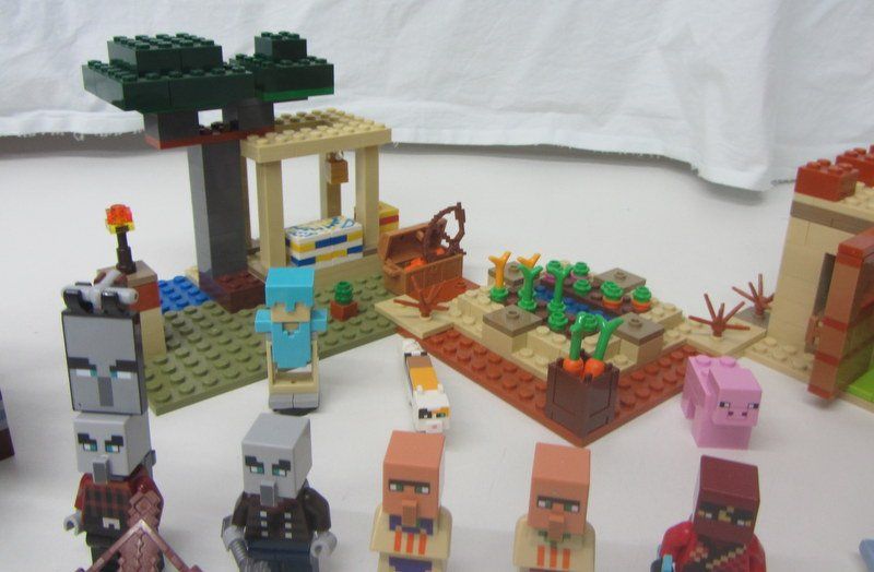Lego Kit di costruzioni: LEGO Minecraft 21160 "The Illager Raid  " – Usato da Kreuzlingen venduto da Han-Solo-68 4