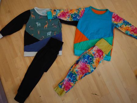 2x Pumphose mit Langarmshirt Gr. 92