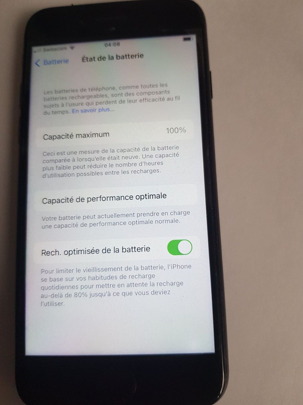 Apple Telefoni cellulari / Smartphones: iPhone i7 128gb black – Nuovo (secondo la descrizione) da Delémont venduto da Gerald12 3