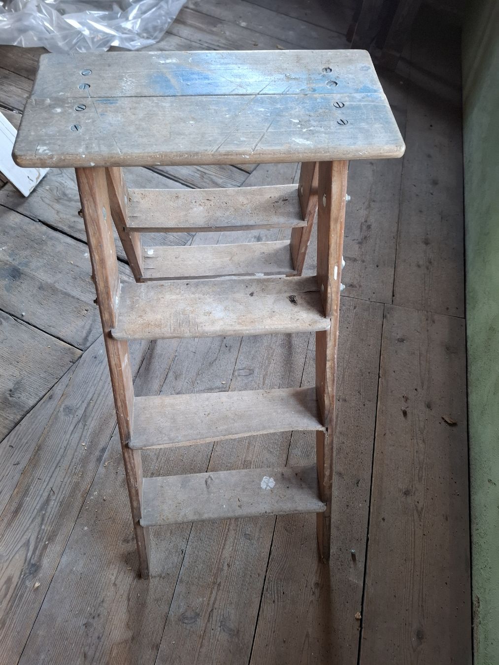 Leitern: Bockleiter Klapptritt aus Holz – Gebraucht aus Rorschacherberg von Luckyhorse 2
