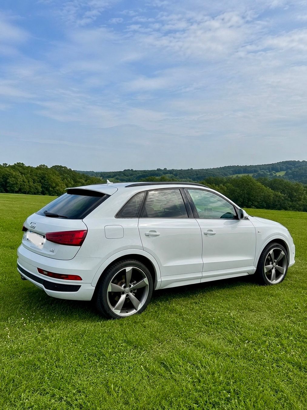Audi Automobili: Audi Q3 2.0 TDI quattro, S-Line – Usato da Birmensdorf ZH venduto da wal_9jyp 1