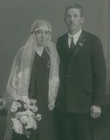 Foto: Hochzeitspaar 1930, gerahmt unter Glas