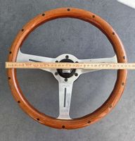 Lenkrad Momo Targa Made in Italy Holzlenkrad
