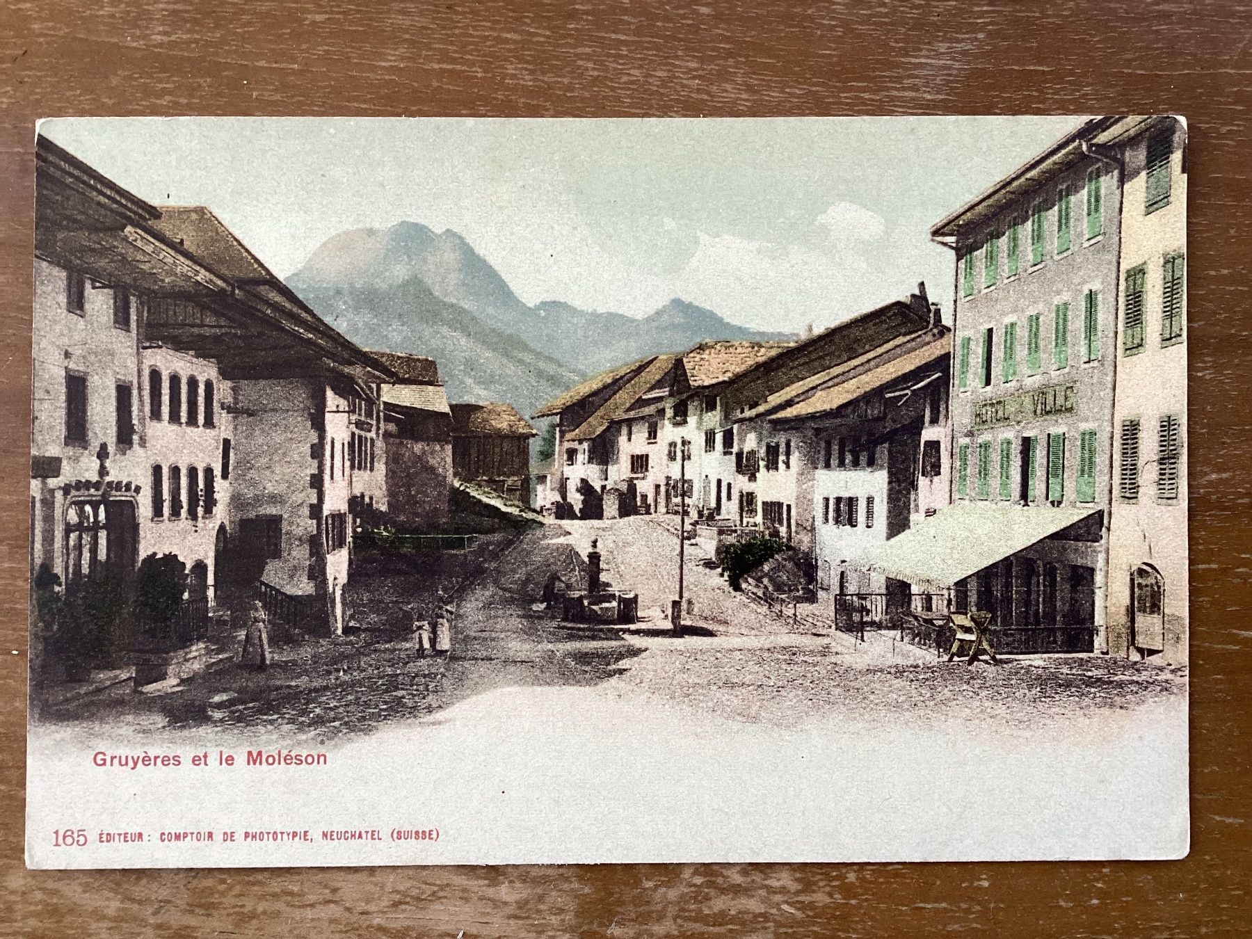 Cartoline postali: AK Gruyères et le Moléson – Usato da Zürich venduto da Tolima194