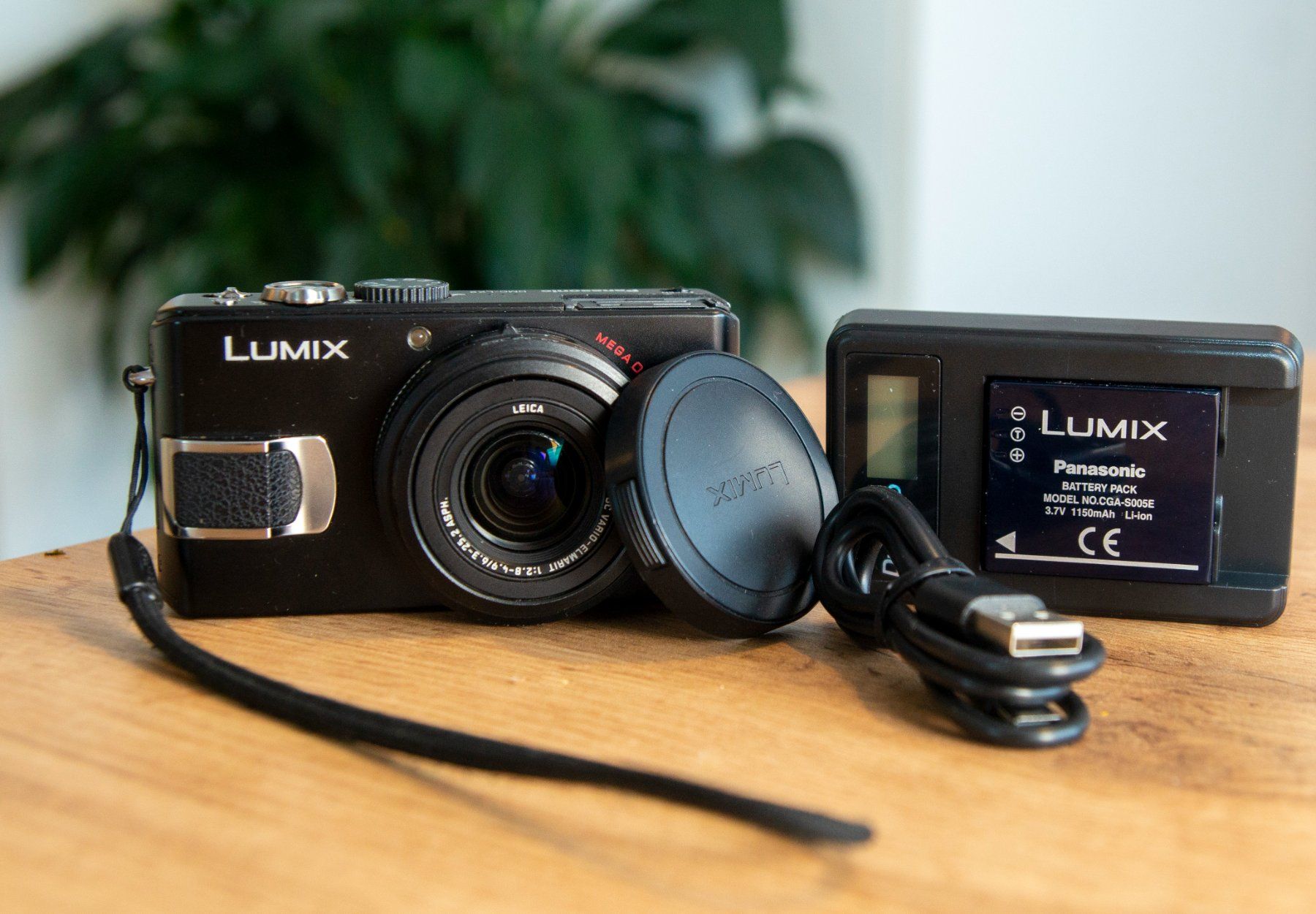 Panasonic Kamera: Panasonic Lumix DMC-LX2 – Gebraucht aus Zürich von