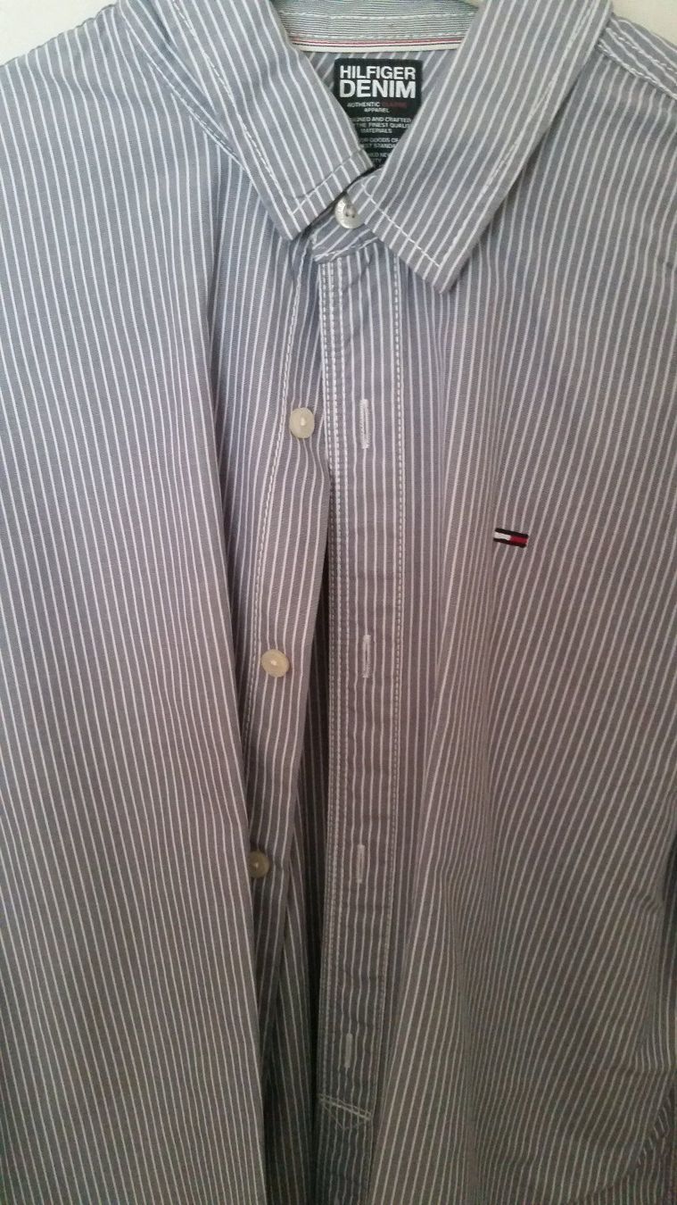 Tommy Hilfiger Hemden: Chemise Hilfiger denim rayée – Gebraucht aus Genève von Chris044 1