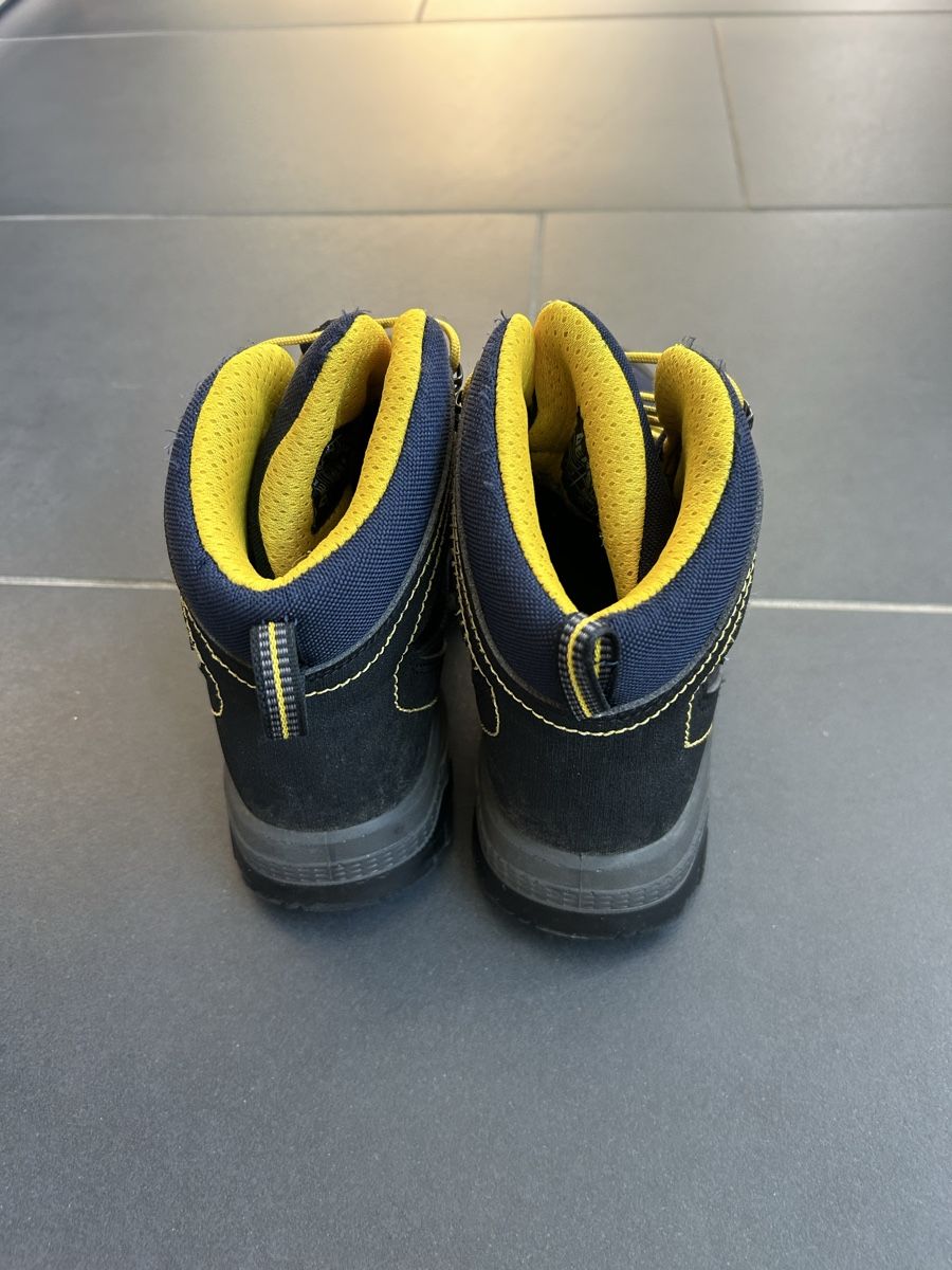 Landrover Scarpe per ragazzi: Wanderschuhe Gr.35 – Usato da Illighausen venduto da Schneckli01 2