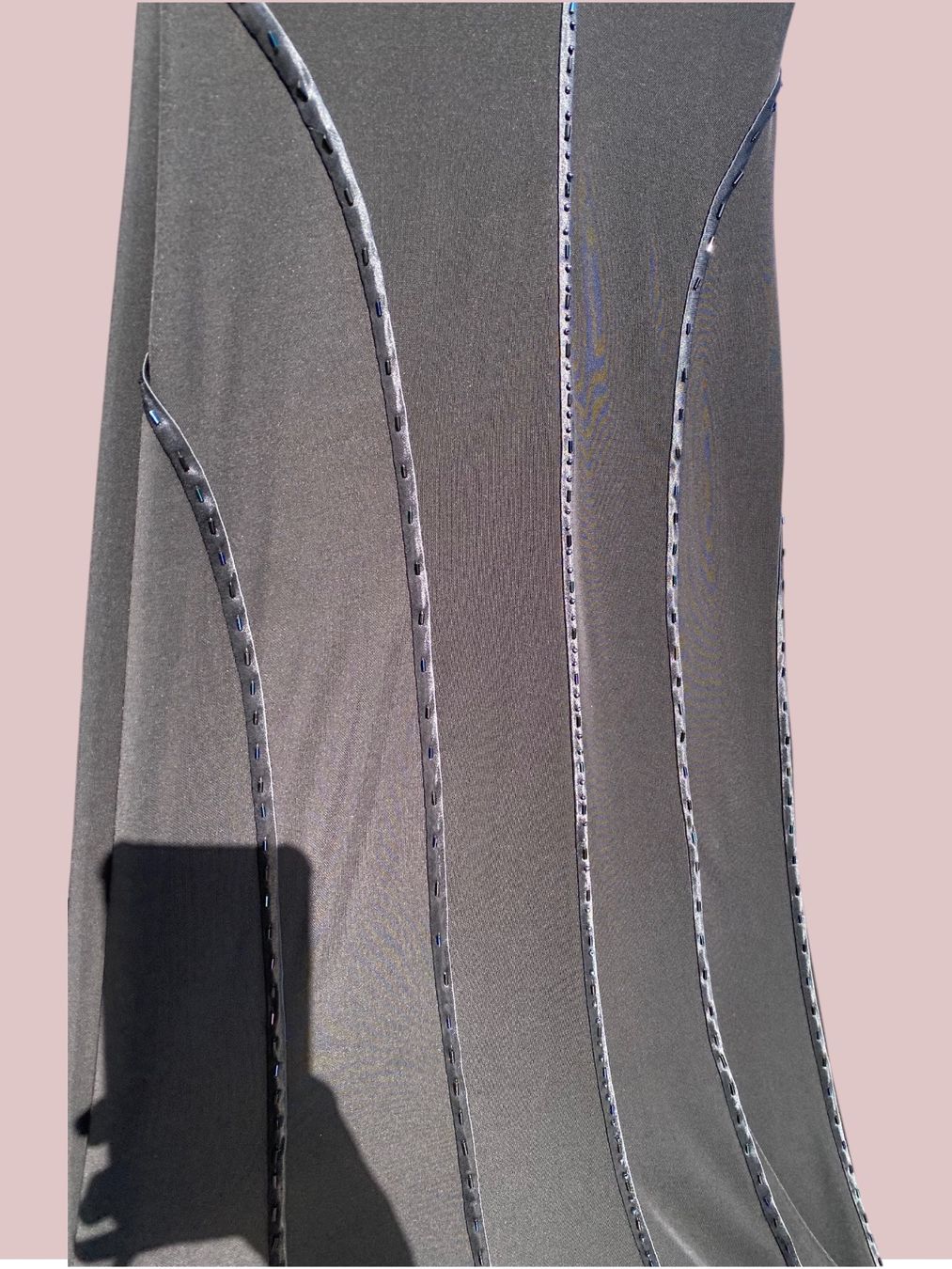 Kleider: Elegantes langes Abendkleid – Gebraucht aus niederbipp von Esbenz 4