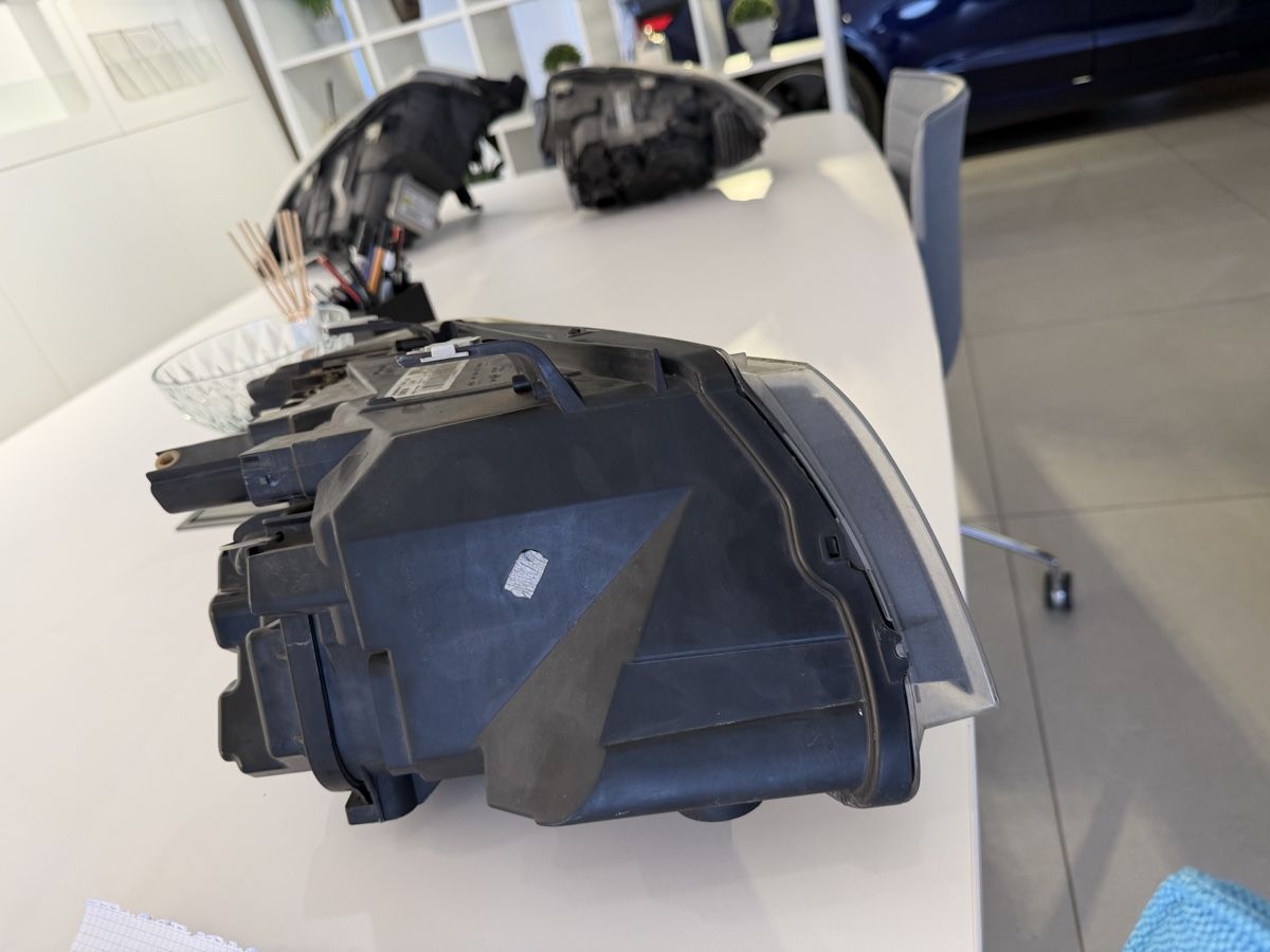 BMW Fari: 3er BMW led Scheinwerfer  – Usato da Dübendorf venduto da erd_2q6q 1