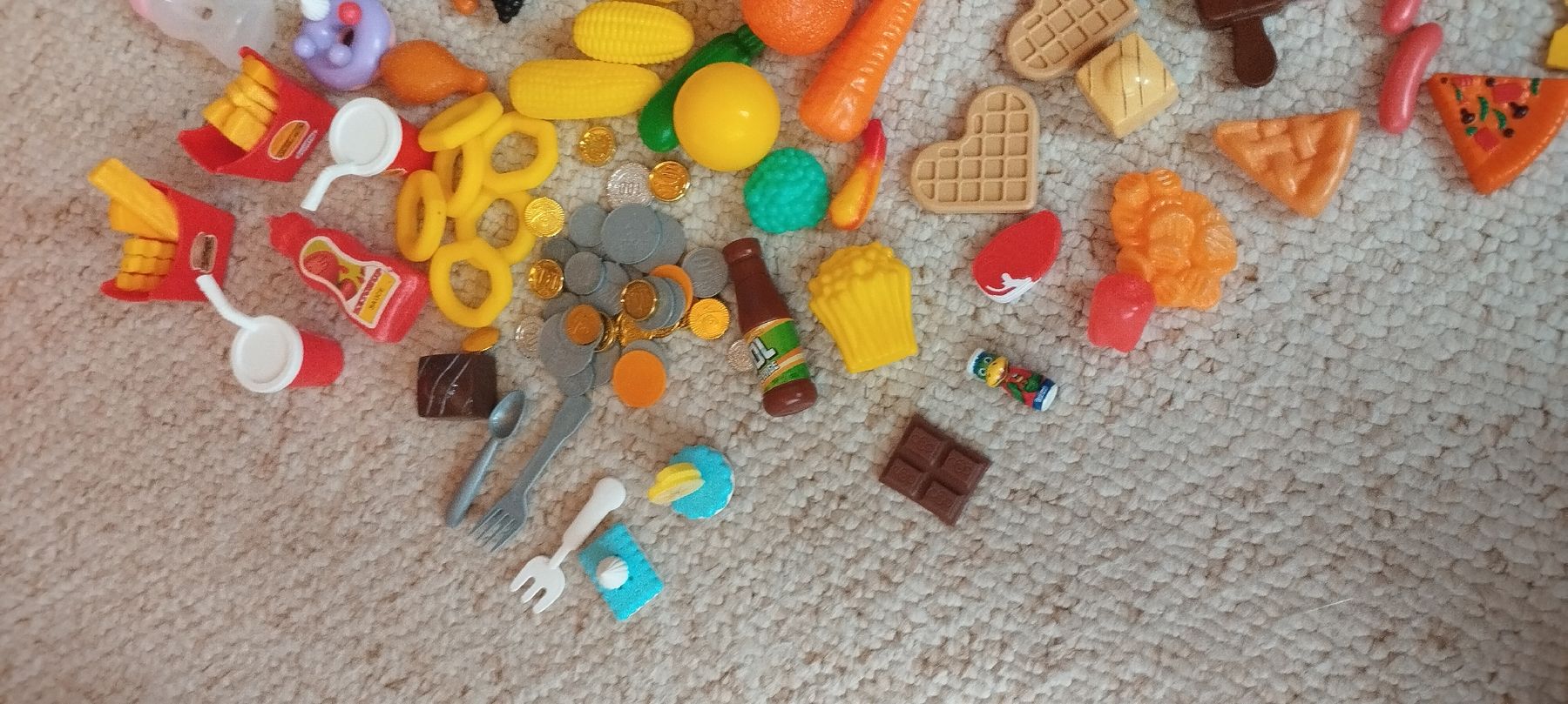 Jouets: kinder packet Spiel Lebensmittel  – D'occasion à Mörel par MJoaoCosta 5