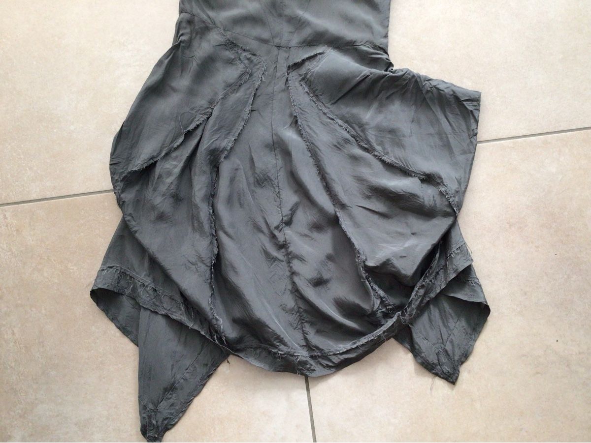 Alexander Mcqueen Kleider: Kleid Alexander McQueen XS – Gebraucht aus Minusio von liam04 2