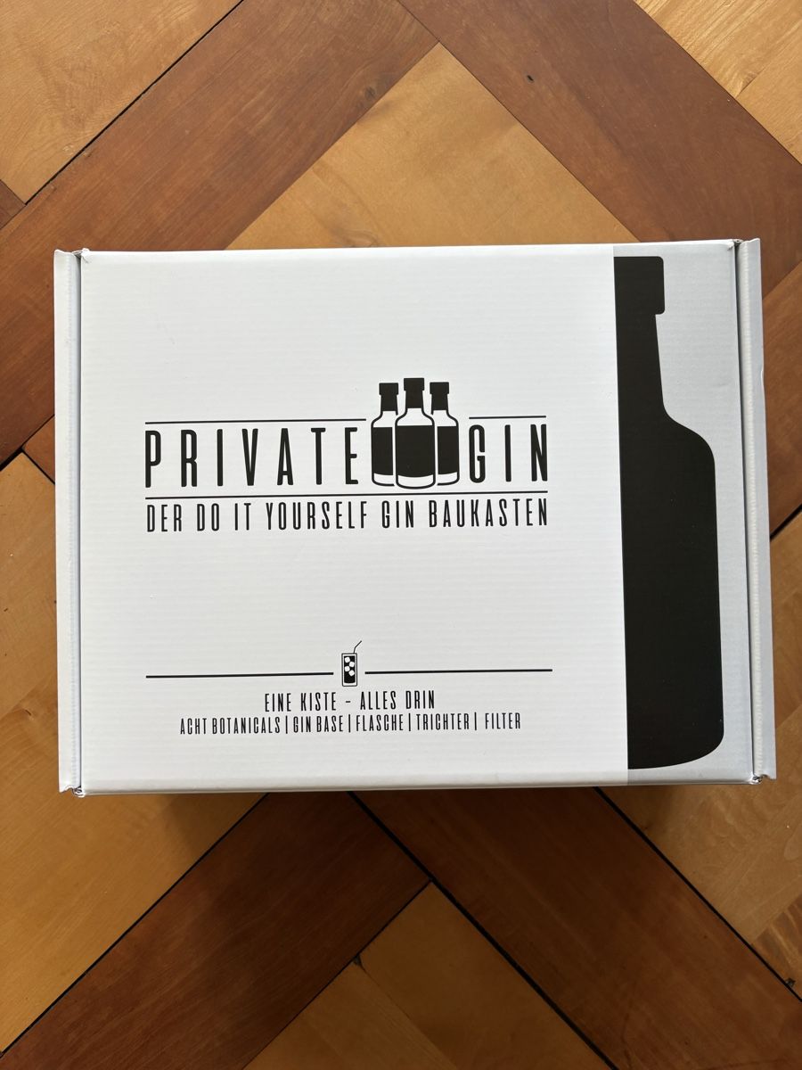 Spirituosen: DIY Gin Baukasten "Private Gin" - Das perfekte Geschenk! – Neu und originalverpackt aus Luzern von cetob