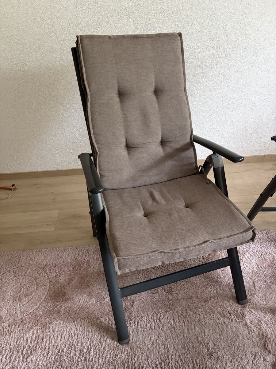 Sedie: 4 Gartenstühle mit Auflage – Usato da Thun venduto da Tico-Aleman