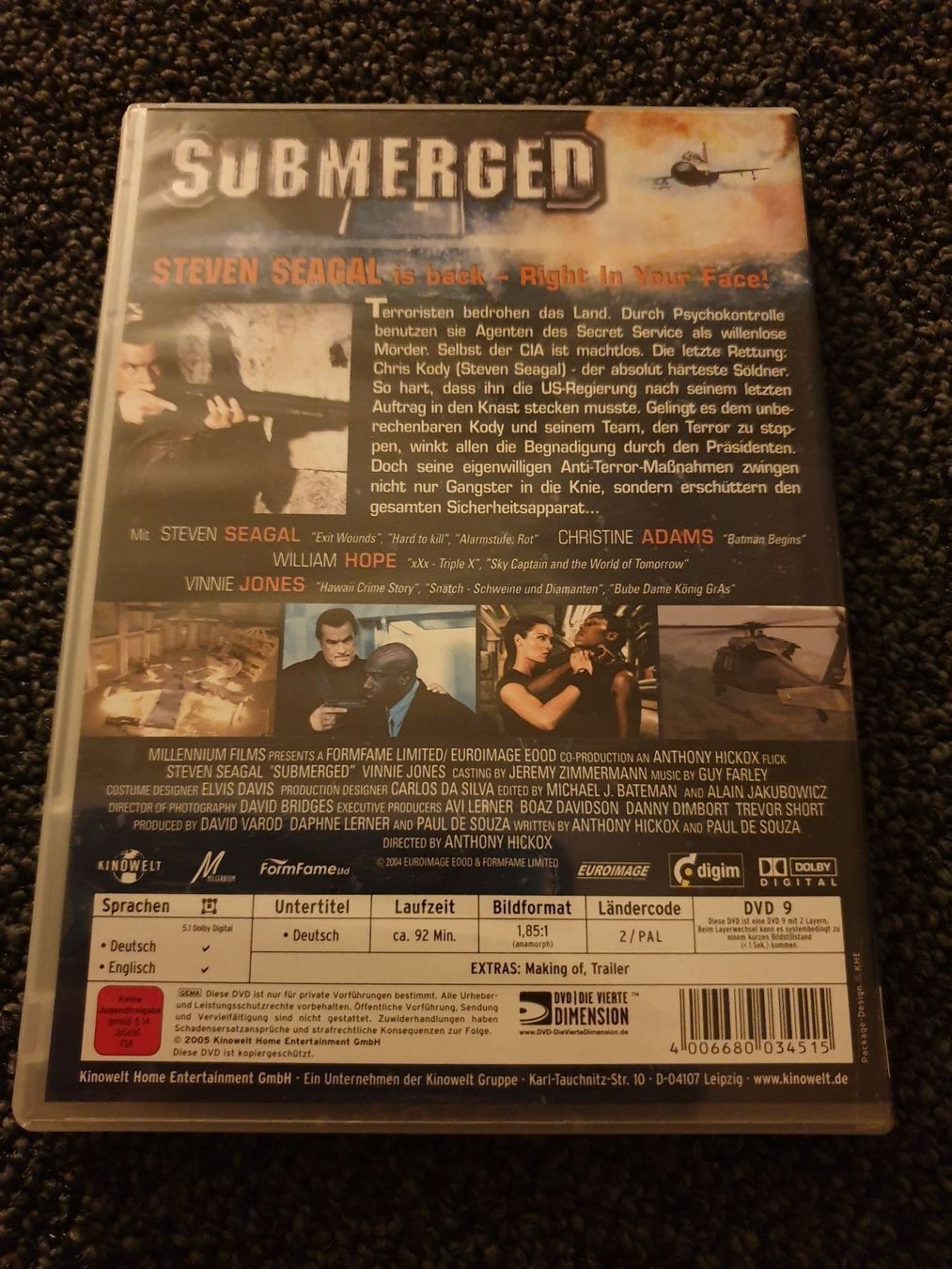 Tutti i DVDs: SUBMERGED (2736) – Usato da Ruswil venduto da Ruck.Zuck. 1