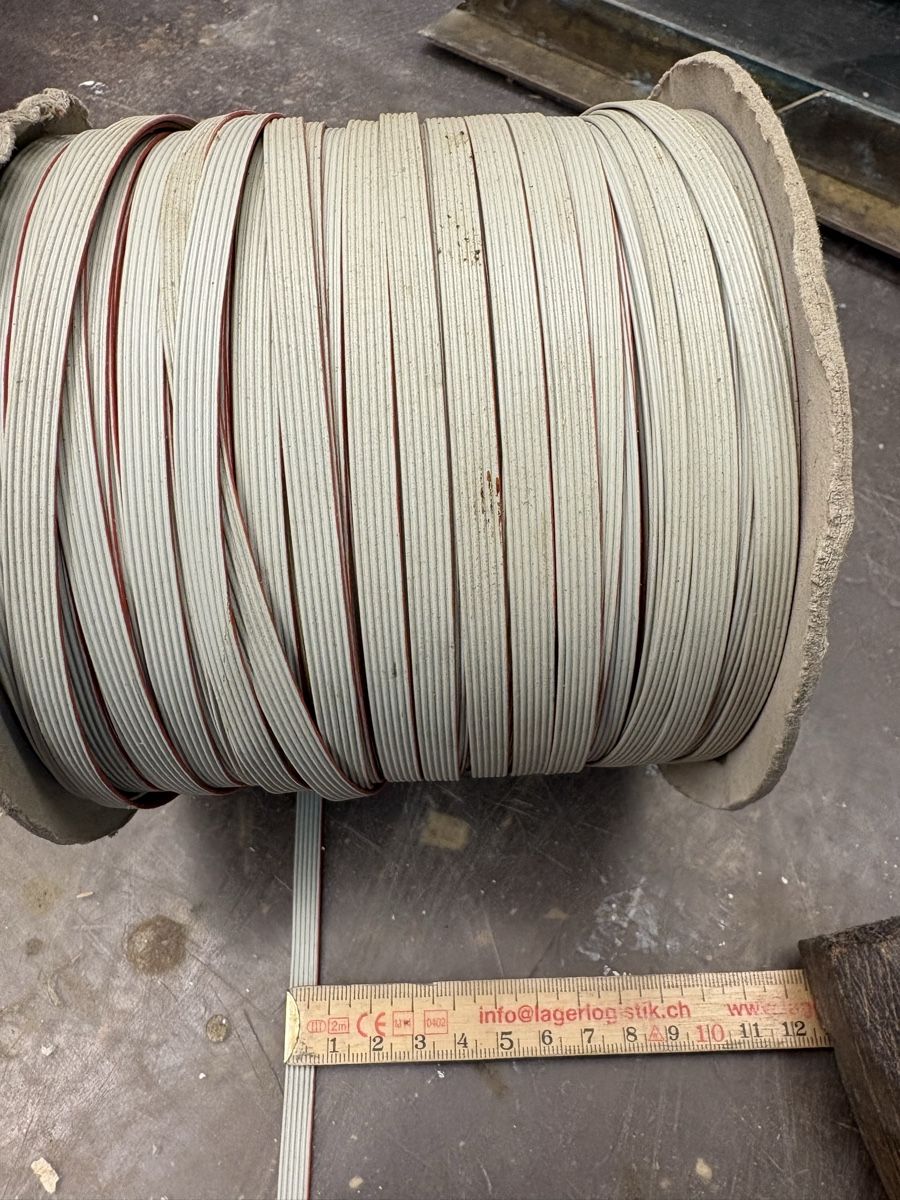 Cavi: Flachbandkabel Kabelrolle – Nuovo (secondo la descrizione) da Boswil venduto da P18 1