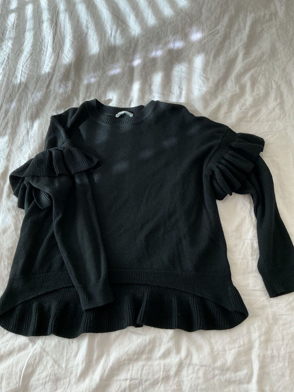 Hugo Boss Pulls & Sweat-shirts: Schwarzer BOSS Damenpullover Gr. M, neuwertig – D'occasion à Dietlikon par Smonny