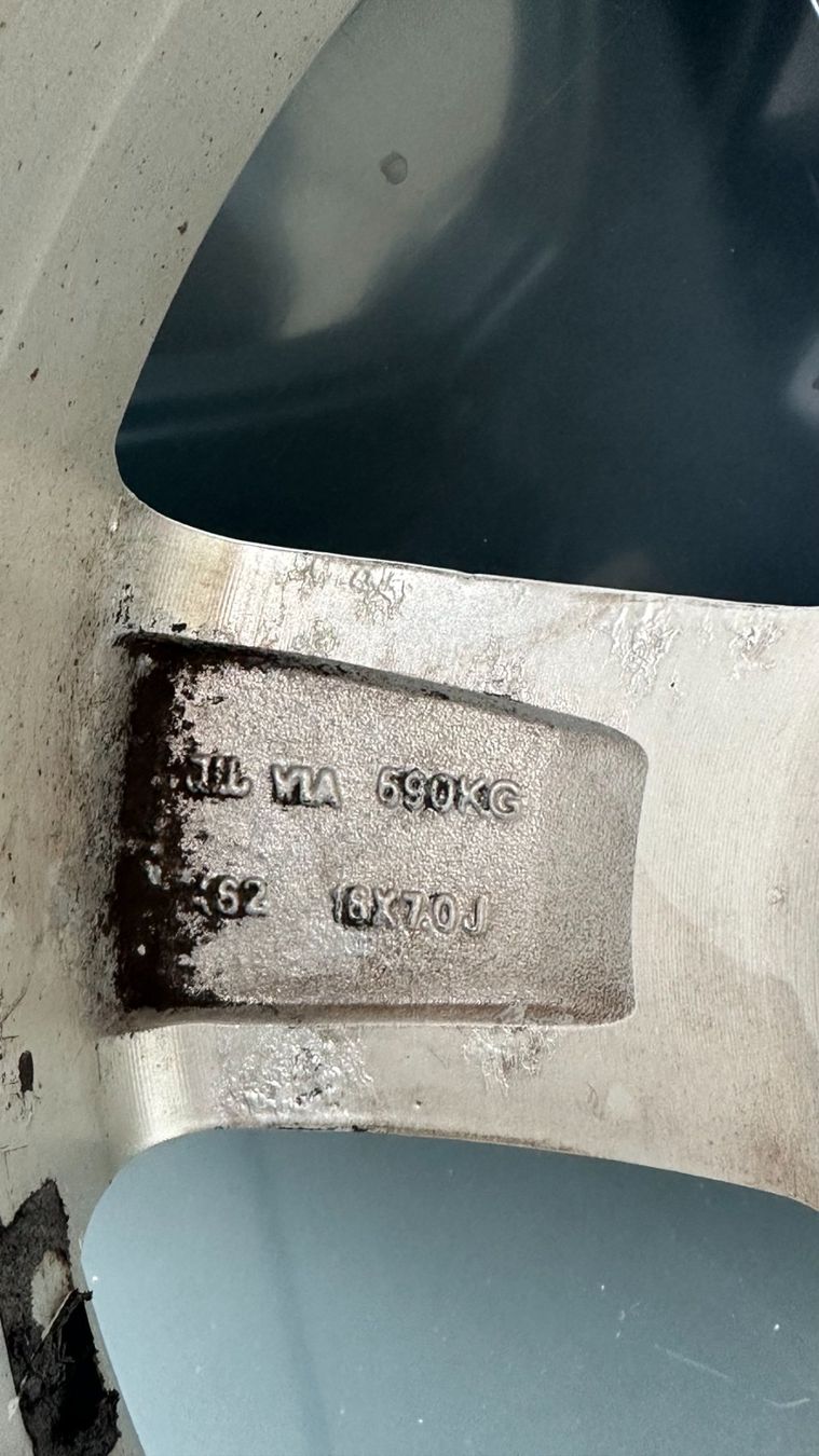 Pneus & Roues: Roues complètes 205/55R16 – D'occasion à Orbe par el.diogito 3