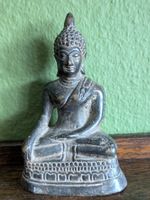 Buddha Figur Bronze wohl 19. Jahrhundert , 13 cm h
