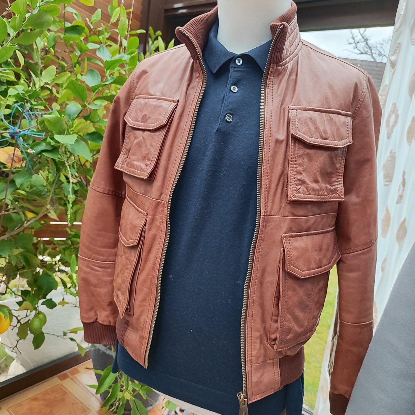 Esprit Giacche: Esprit Leder Jacke Herren GR 48 – Usato da Langnau am Albis venduto da Judithsebi 4