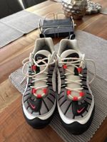 Nike Air Max. Sehr guter Zustand, nur wenig getragen.Gröse41