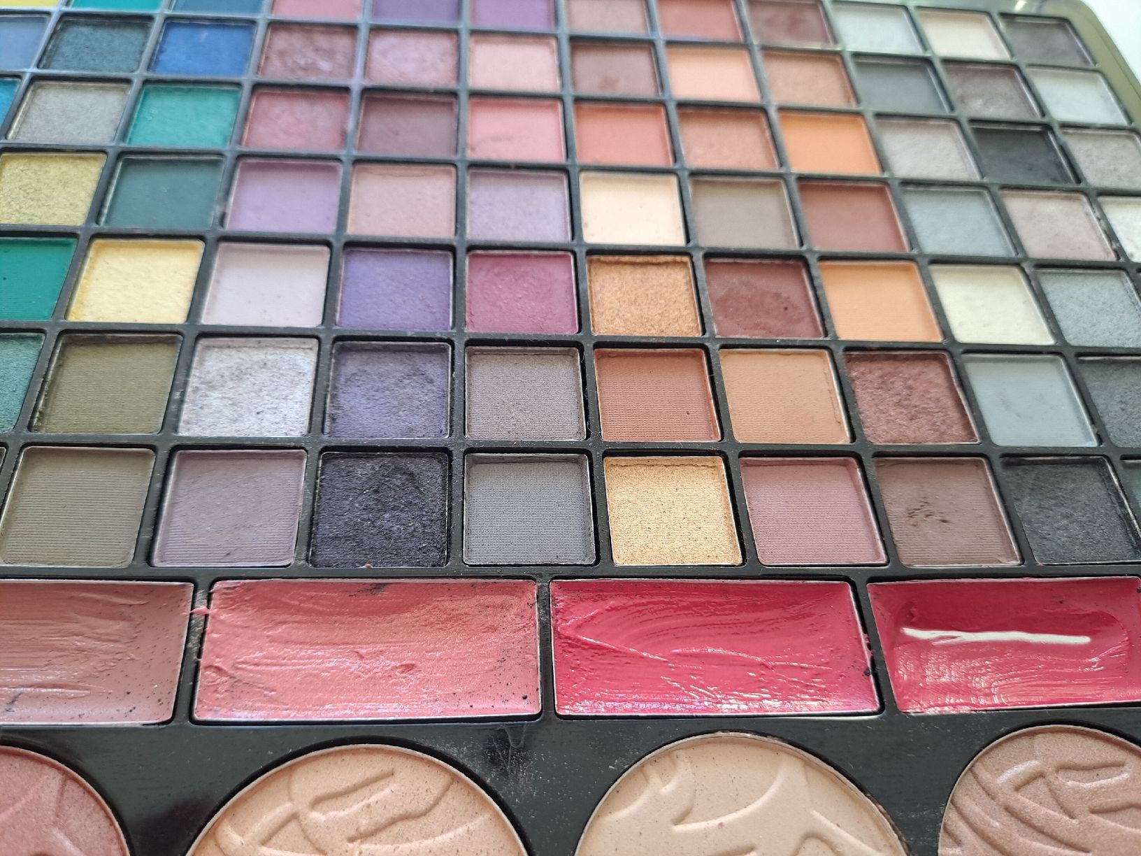 Make-up: Technic Wow Factor Remastered Face Palette - Schminkset – Gebraucht aus Münchenbuchsee von Babsique 2