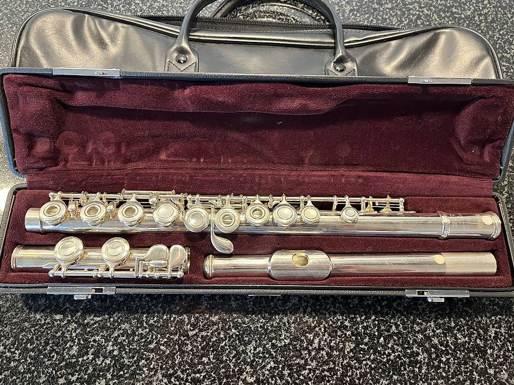 Yamaha Strumenti musicali: Querflöte YAMAHA YFL-471 – Usato da Aarburg venduto da ack_x86p 1